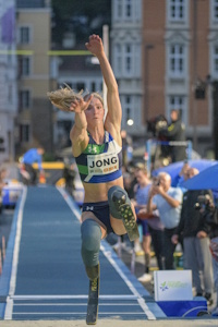 Fleur Jong